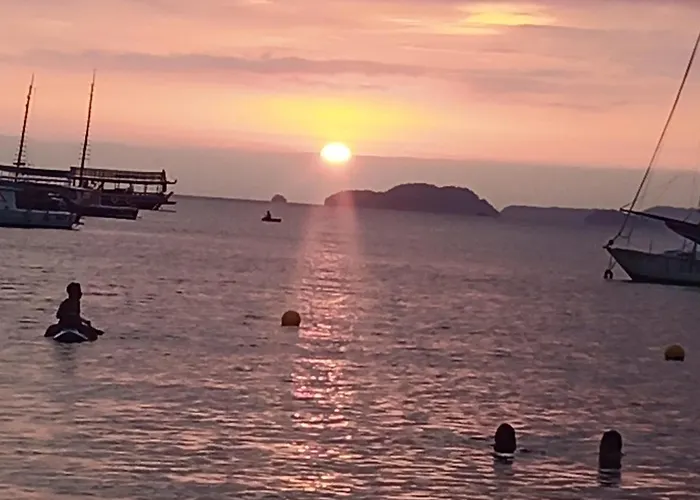 Casa Com Praia No Quintal